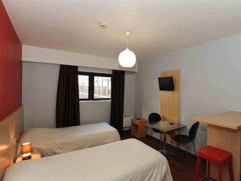 The People Le Havre Hostel ภายนอก รูปภาพ