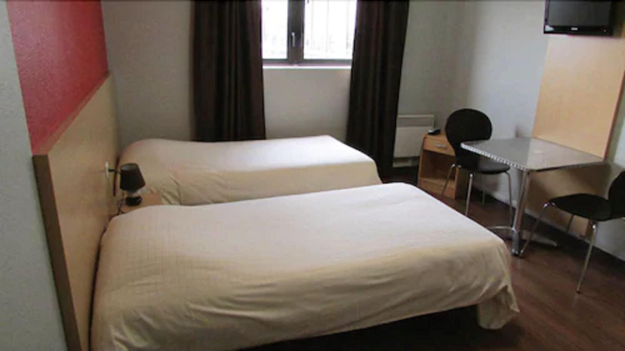 The People Le Havre Hostel ภายนอก รูปภาพ