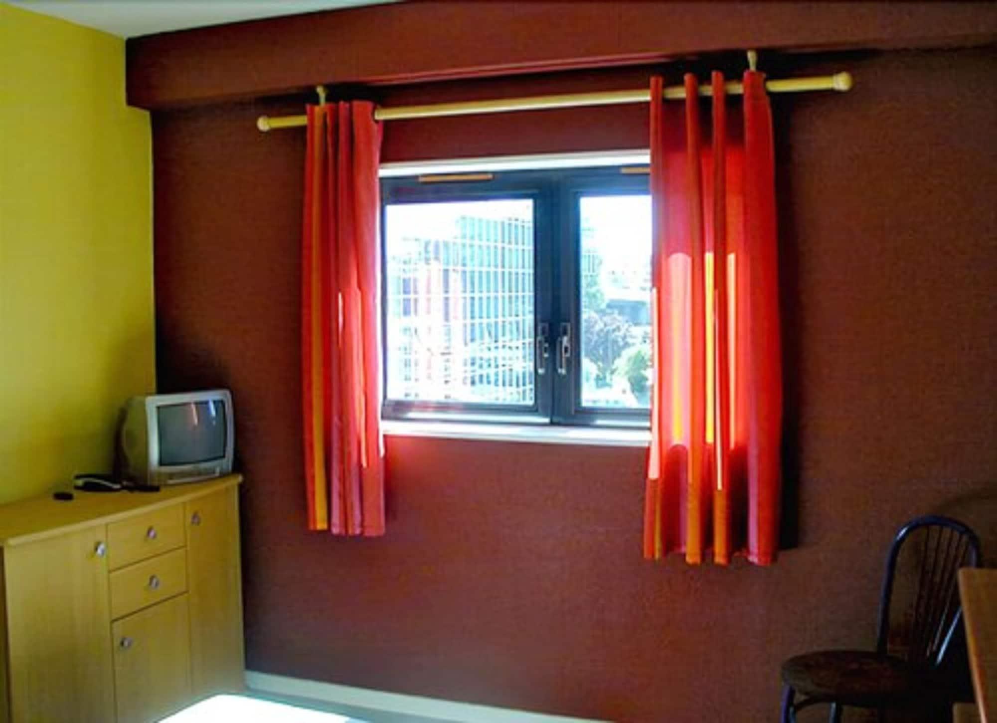 The People Le Havre Hostel ภายนอก รูปภาพ