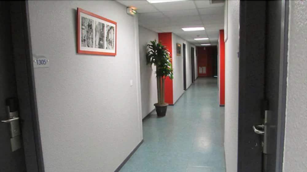 The People Le Havre Hostel ภายนอก รูปภาพ